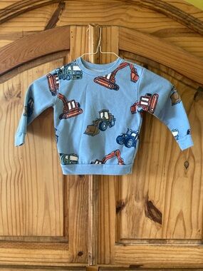 Boys blue construction equipment long sleeve sweatshirt size 2T